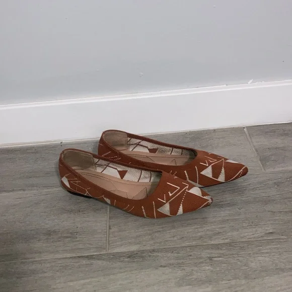 Patterned flats - Picture 2 of 4